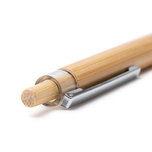 Fike Bolígrafo – Elegancia Natural en Bambú con Acabados Cromados